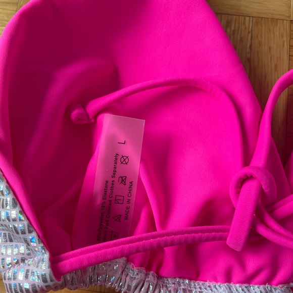 Metallic Contrast Binding Halter Triangle Tie Side Bikini - Picture 8 of 11